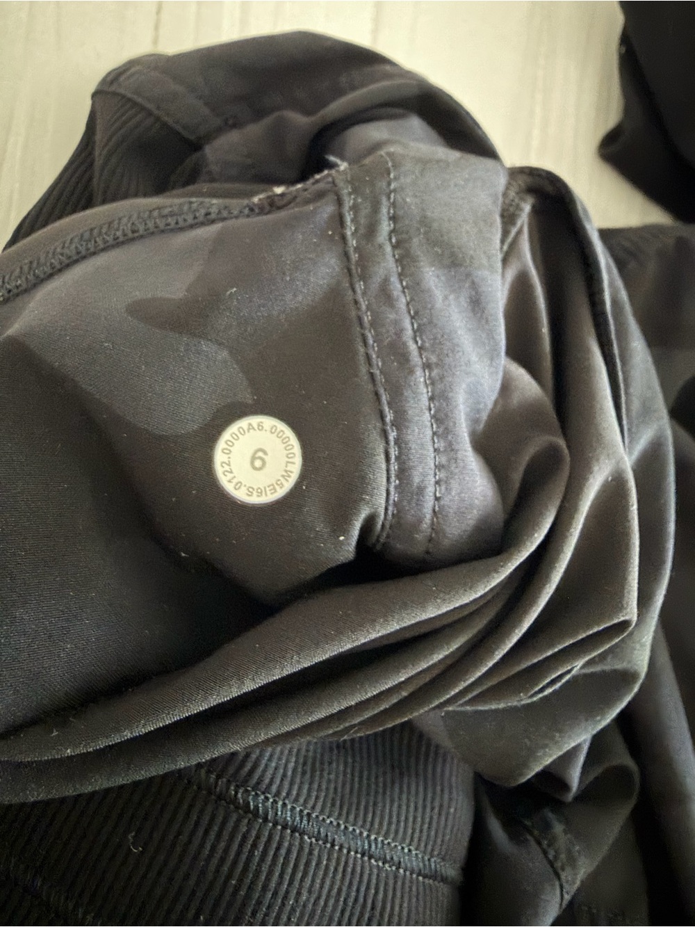 Lululemon Black Camouflage Jogger Pants - Picture 6 of 6